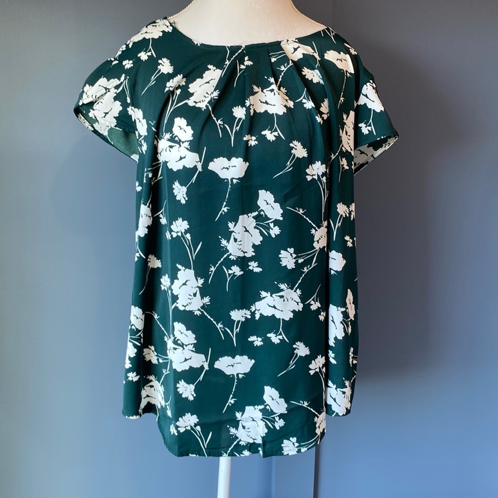 Tasamo Floral Green Blouse